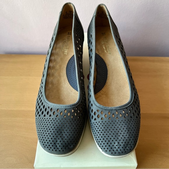 Brand New in Box Women’s Naturalizer Shoes - Picture 3 of 10